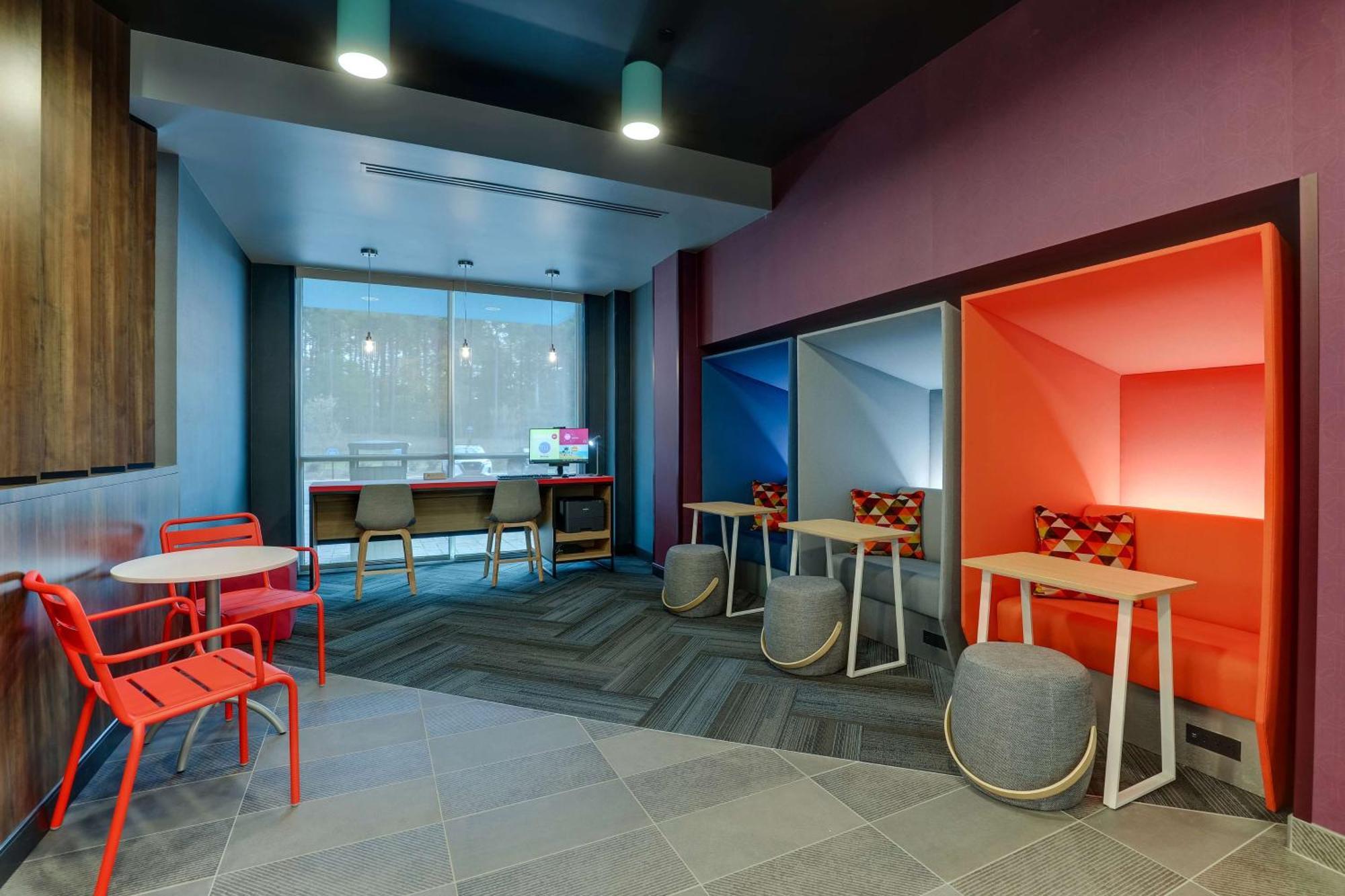 Tru By Hilton Raleigh Garner Hotel Exterior photo